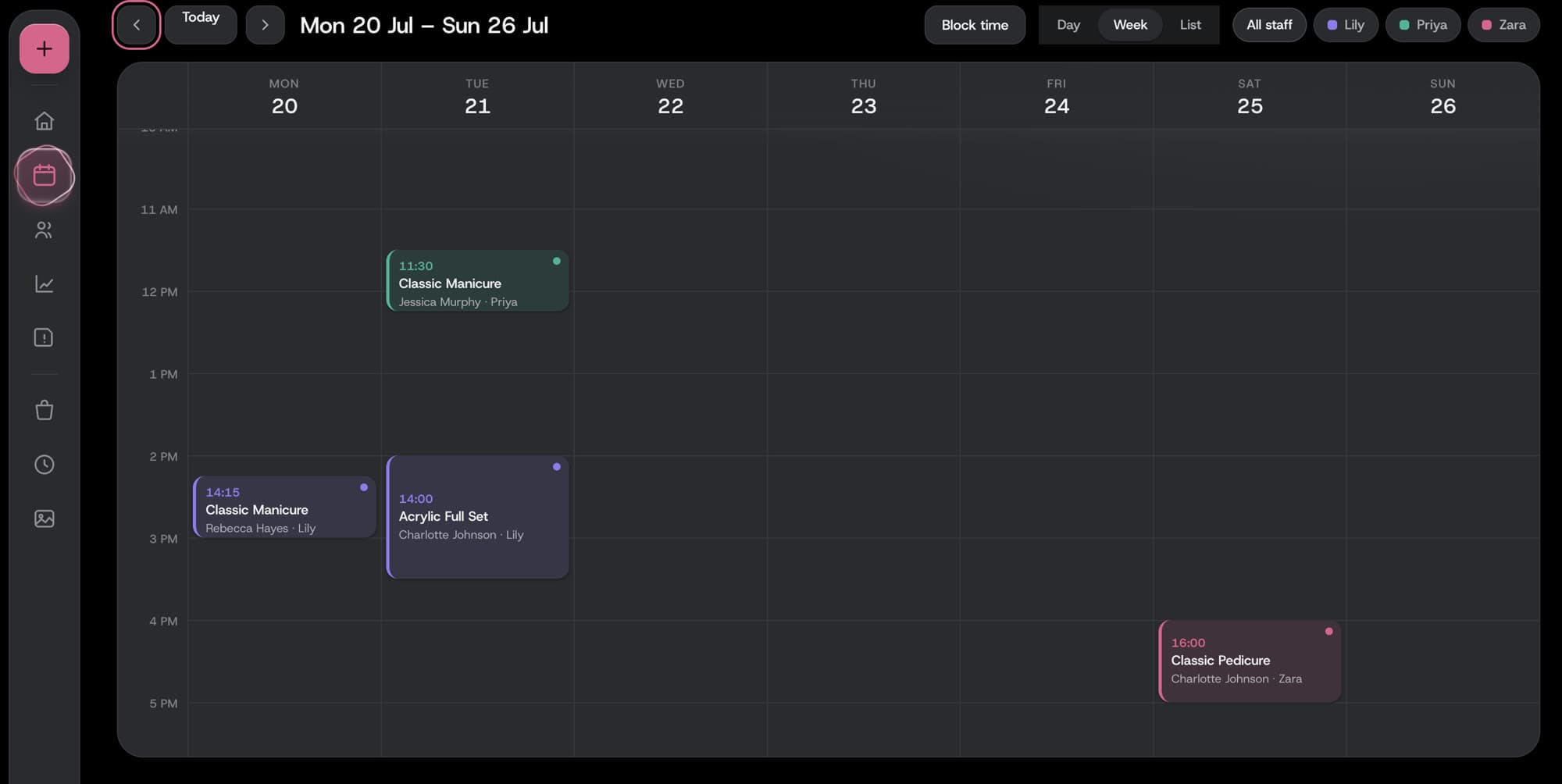 Dayslot calendar showing a day view with bookings laid out by staff member